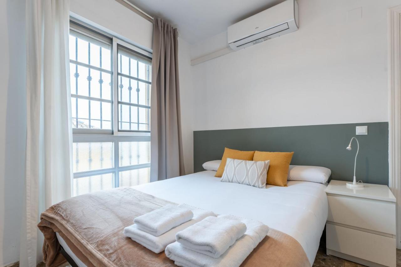 Claveles Apartment By Bossh! Apartments Málaga Eksteriør billede