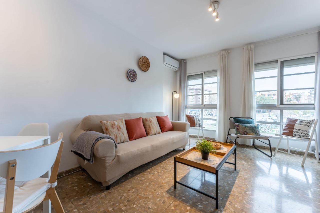 Claveles Apartment By Bossh! Apartments Málaga Eksteriør billede