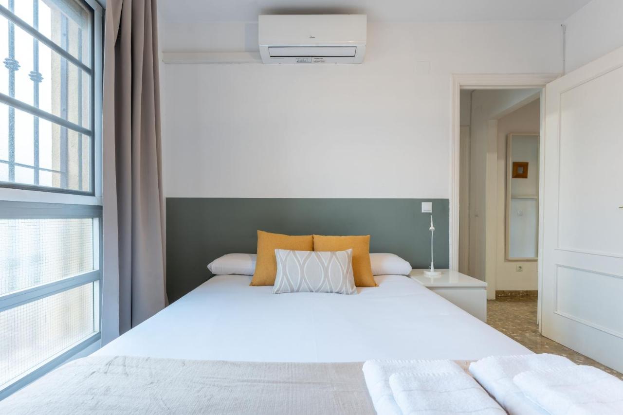 Claveles Apartment By Bossh! Apartments Málaga Eksteriør billede