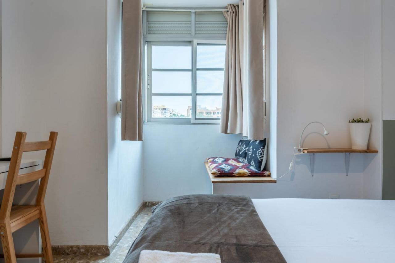 Claveles Apartment By Bossh! Apartments Málaga Eksteriør billede