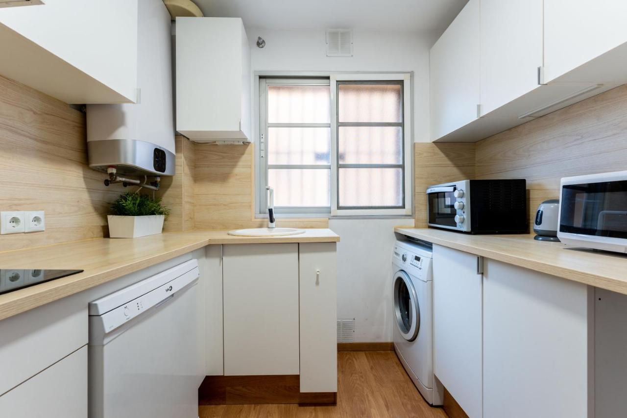 Claveles Apartment By Bossh! Apartments Málaga Eksteriør billede