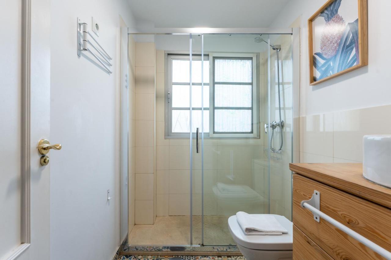 Claveles Apartment By Bossh! Apartments Málaga Eksteriør billede