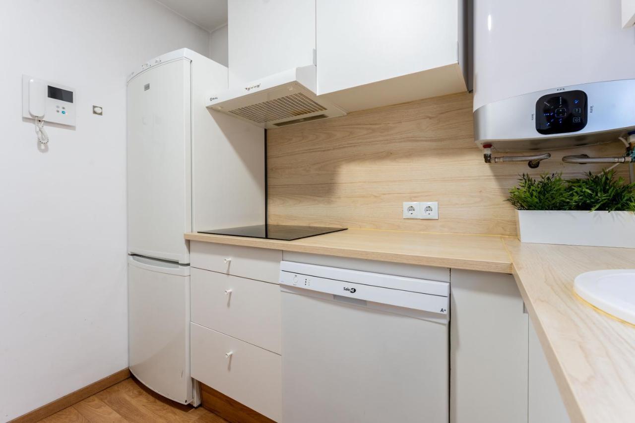 Claveles Apartment By Bossh! Apartments Málaga Eksteriør billede